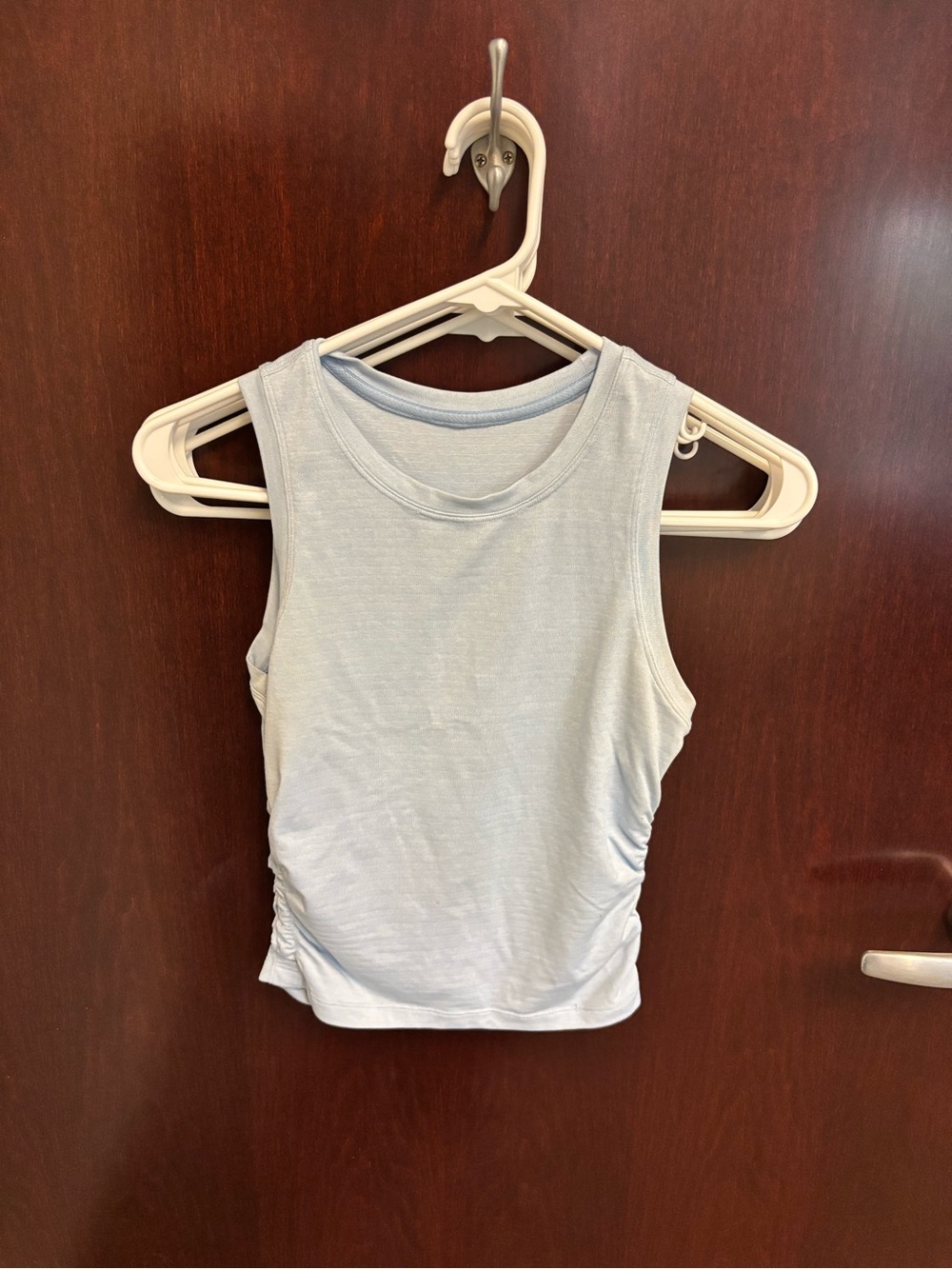 Lululemon license to train tank